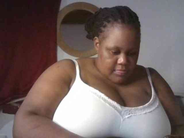 Ebonymagixs webcam