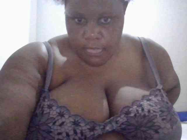 Ebonymagixs webcam