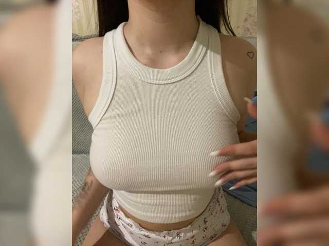 -mur- live cam on BongaCams