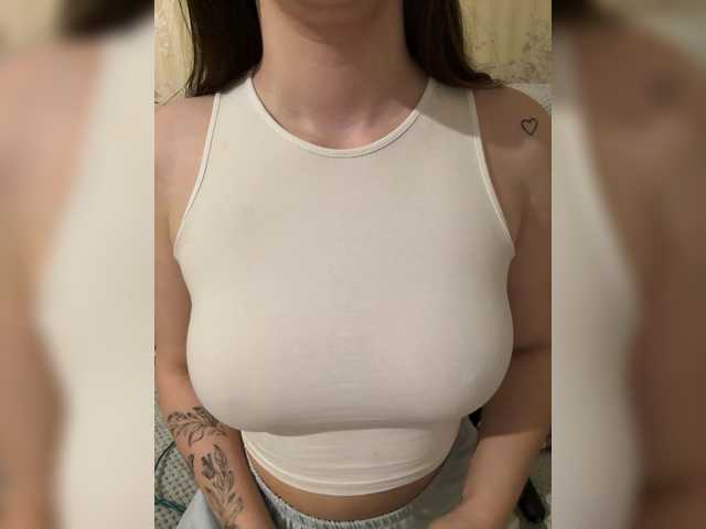 -mur- live cam on BongaCams