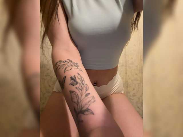 -mur- live cam on BongaCams
