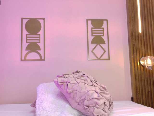 Madison-Amber live cam on BongaCams