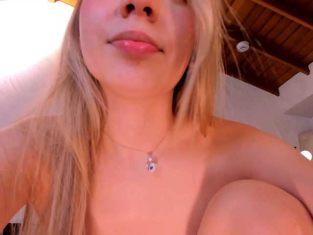 TiffannySins live cam preview