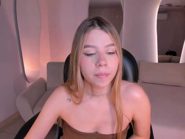 TiffannySins live webcam show