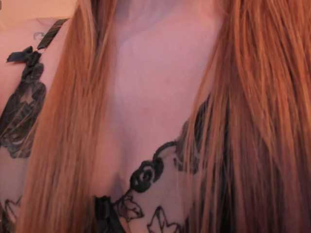 TiffannySins's BongaCams show and profile