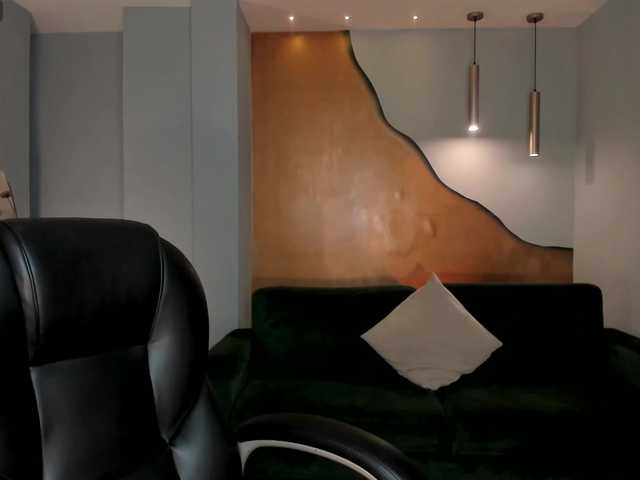 TiffannySins live webcam show