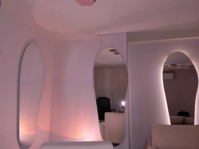 TiffannySins live webcam show