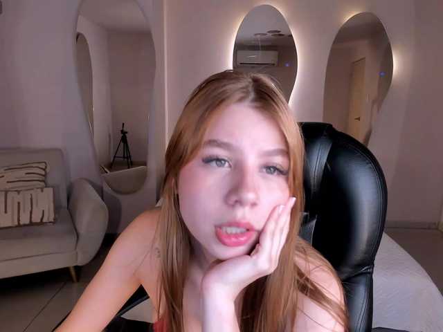 TiffannySins's BongaCams show and profile