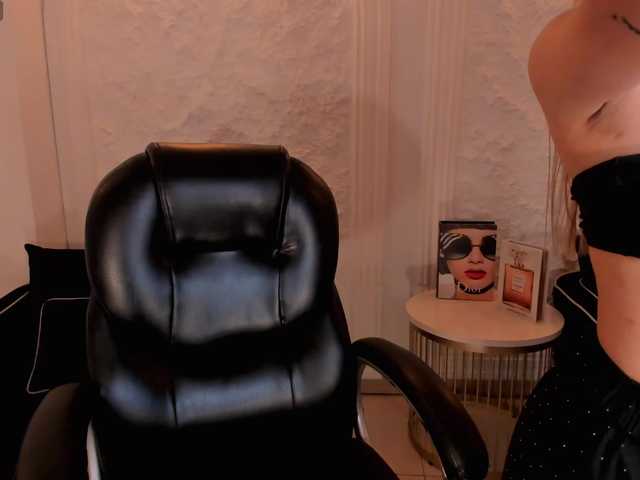 TiffannySins live cam on BongaCams