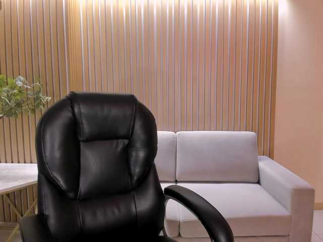 TiffannySins live webcam show