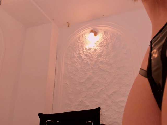 TiffannySins's BongaCams show and profile