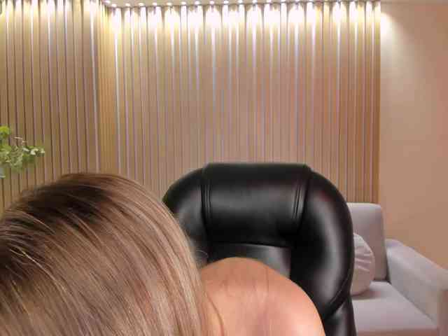 TiffannySins webcam