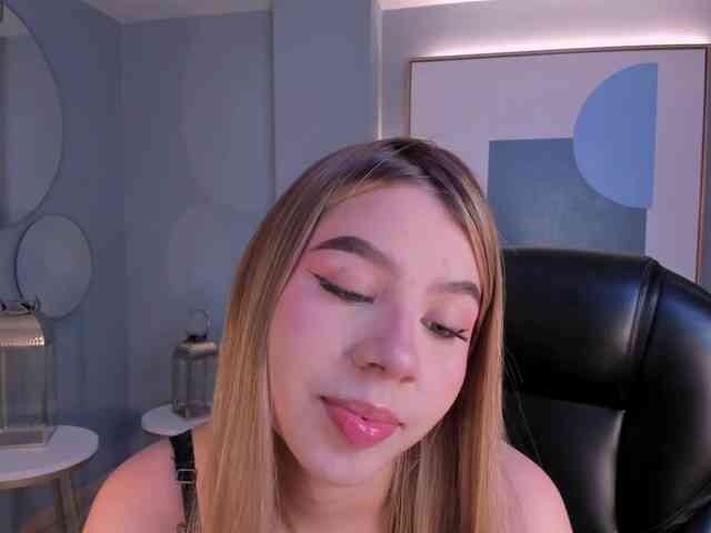 TiffannySins webcam