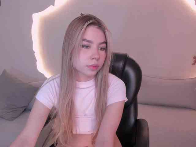 TiffannySins webcam