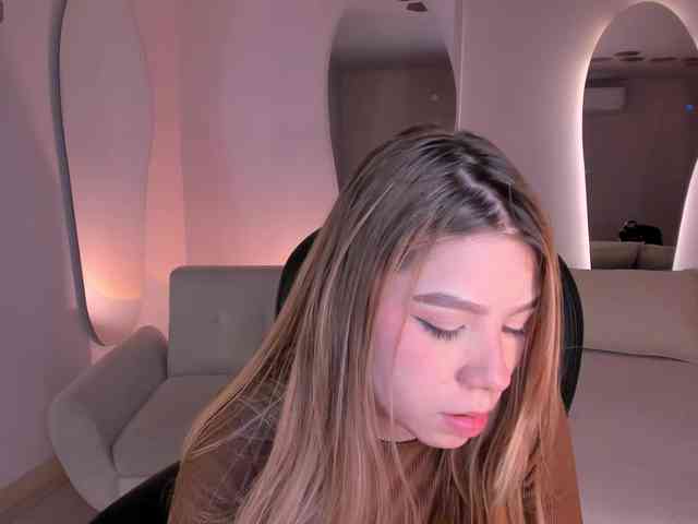 TiffannySins webcam