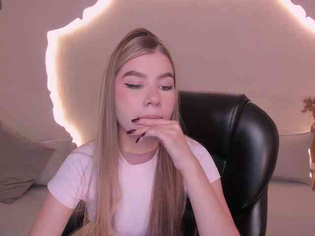 TiffannySins webcam