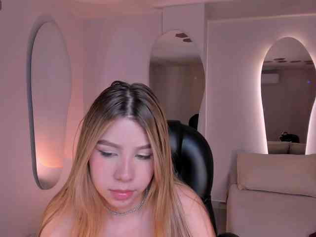 TiffannySins webcam