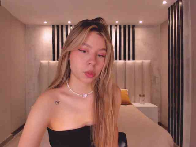 TiffannySins