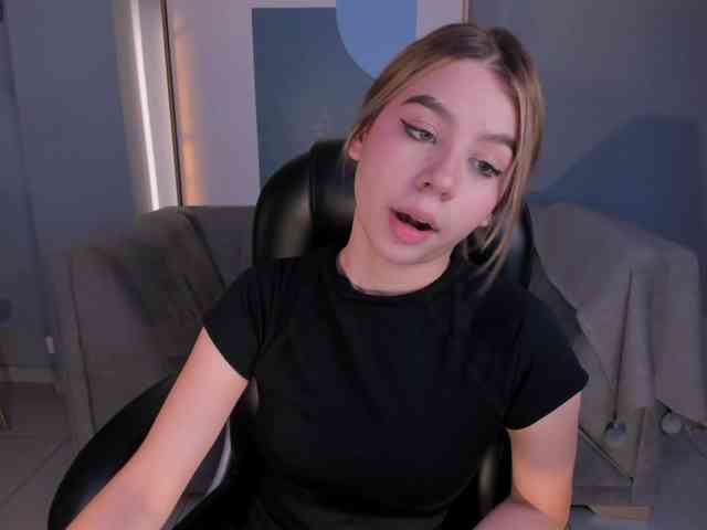 TiffannySins webcam