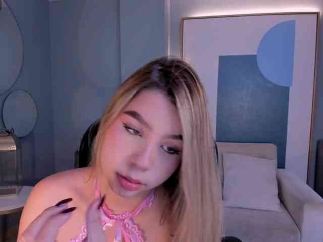 TiffannySins webcam