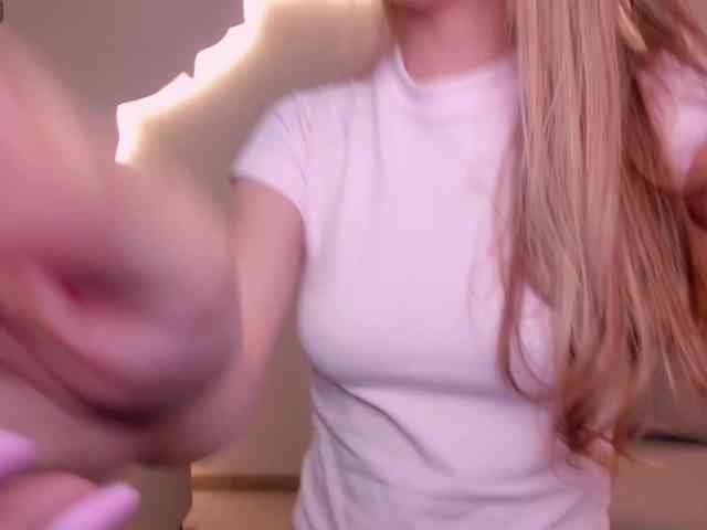 TiffannySins webcam
