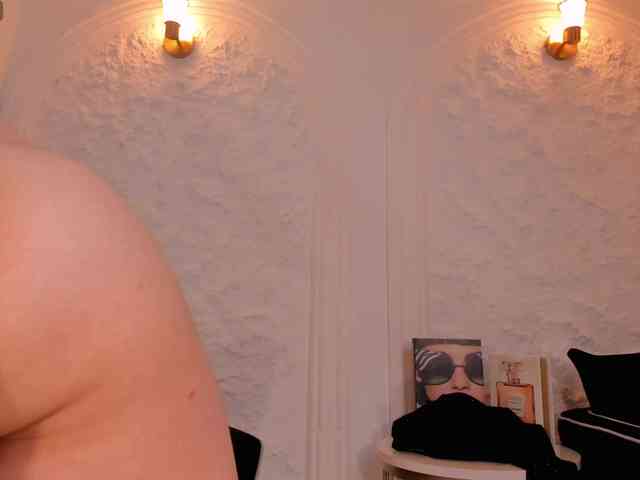TiffannySins webcam