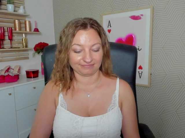 angelaLove13 live webcam show