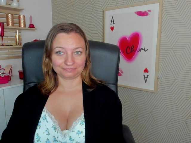 angelaLove13 live cam on BongaCams