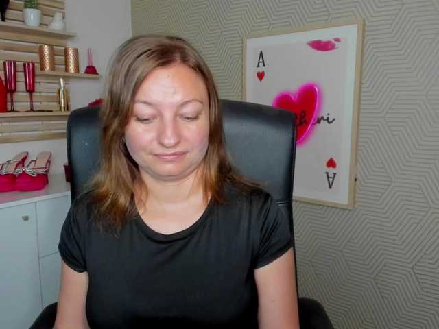 angelaLove13 live cam on BongaCams