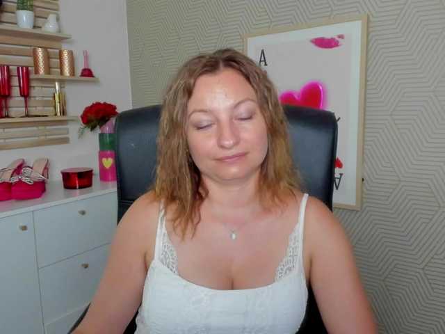 angelaLove13
