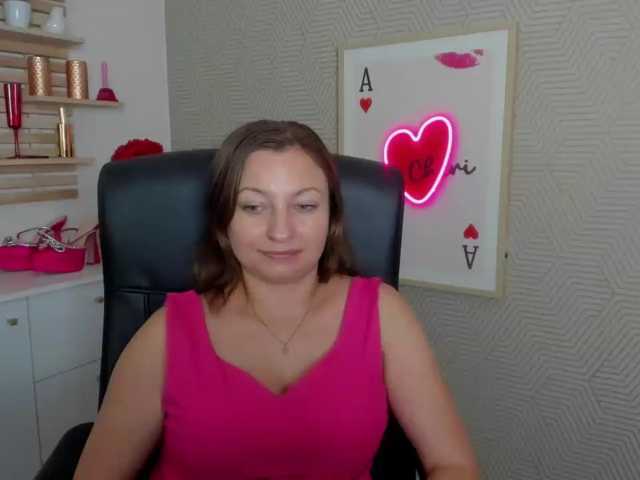angelaLove13 live cam preview