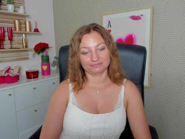 angelaLove13 live webcam show