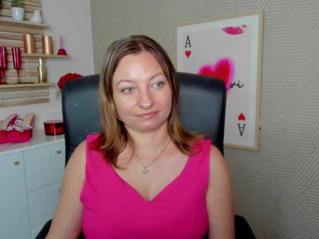 angelaLove13 live webcam show