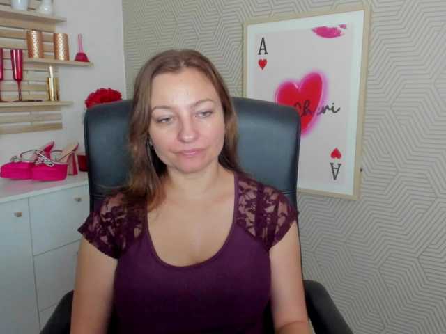angelaLove13 live cam on BongaCams