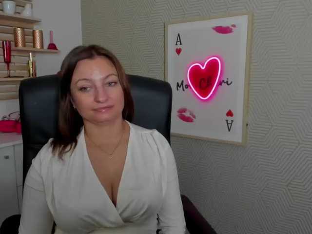 angelaLove13