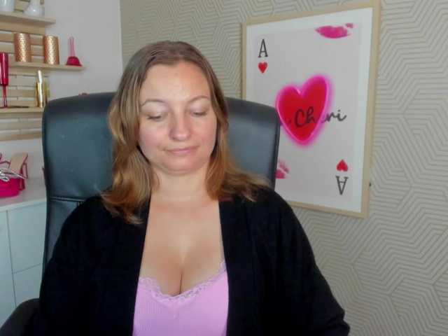 angelaLove13 live cam on BongaCams