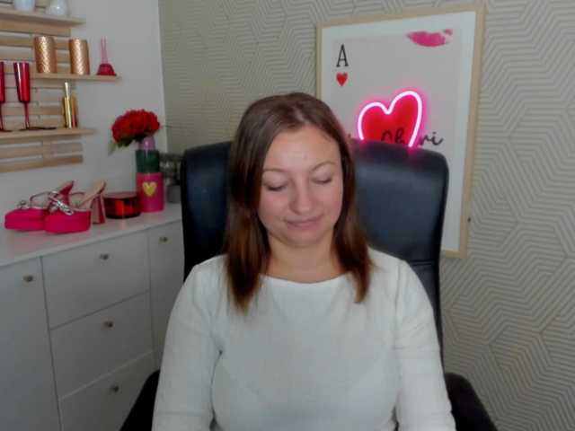 angelaLove13 live cam on BongaCams