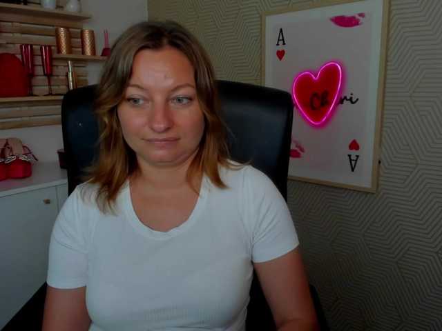 angelaLove13 live cam on BongaCams
