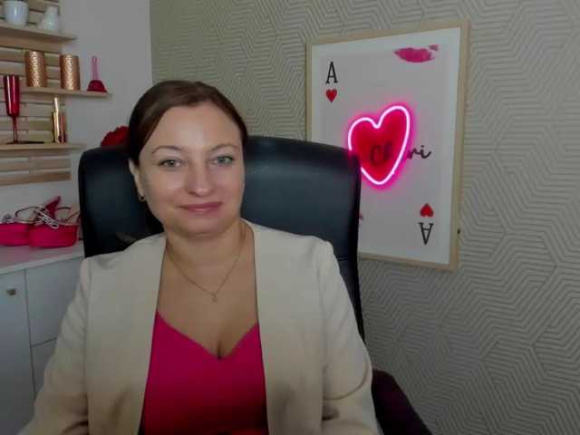 angelaLove13 live cam preview