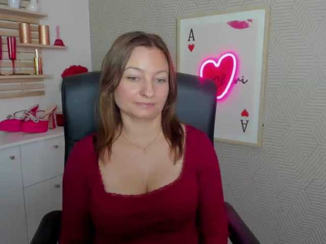 angelaLove13 live cam on BongaCams