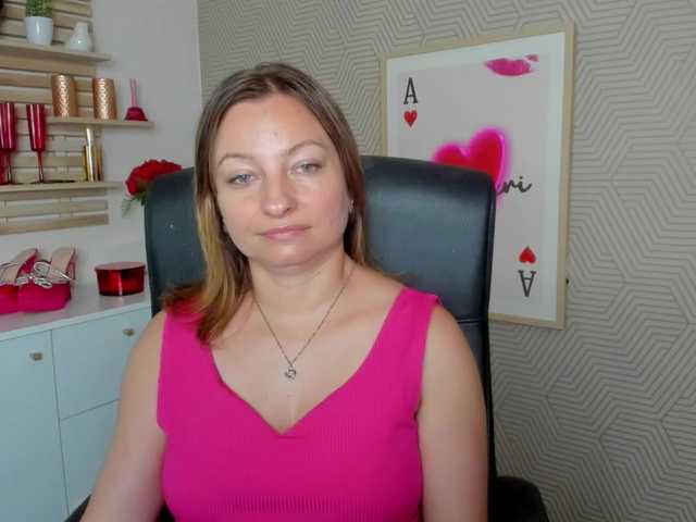angelaLove13 live webcam show