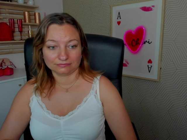 angelaLove13 live cam on BongaCams