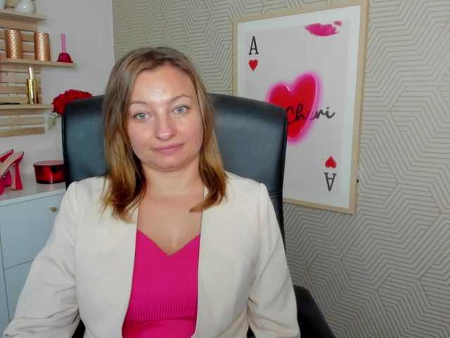 angelaLove13 live cam preview