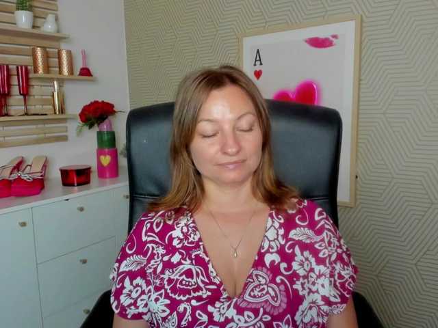 angelaLove13 live webcam show