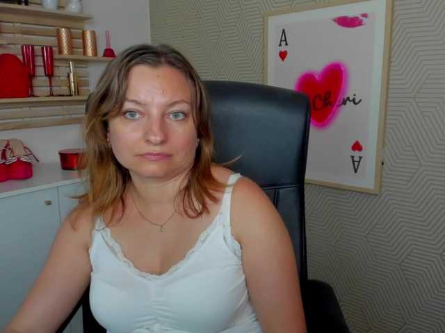 angelaLove13 live cam on BongaCams
