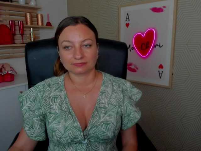 angelaLove13 webcam