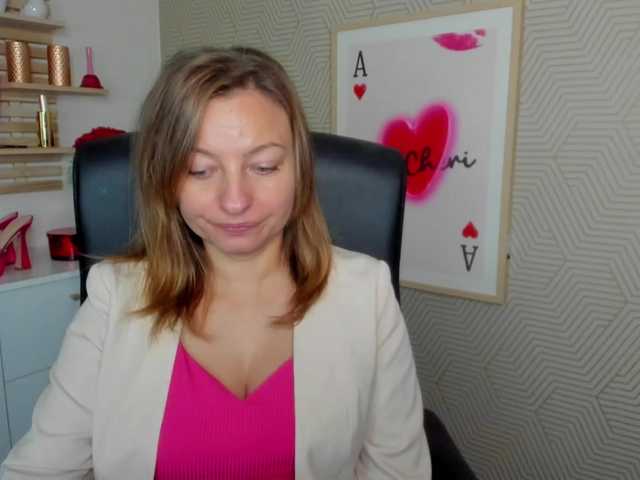 angelaLove13 live cam preview