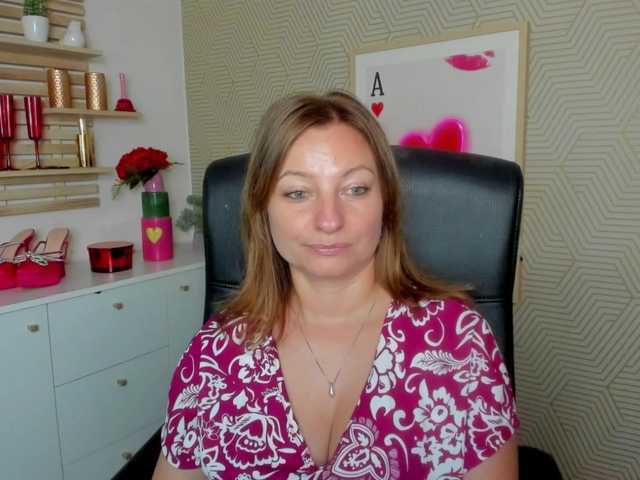 angelaLove13 live webcam show