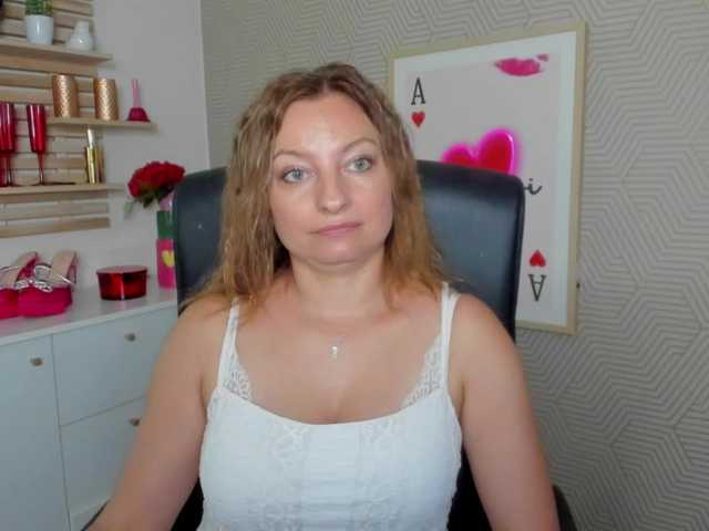 angelaLove13 live webcam show