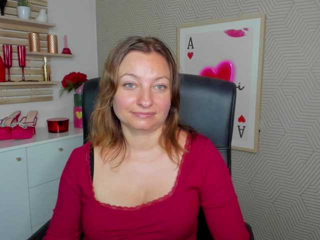 angelaLove13 live cam on BongaCams